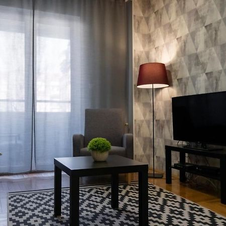 Central Fenix Apartment - Free Private Parking-Fast Wi-Fi نوفي ساد المظهر الخارجي الصورة