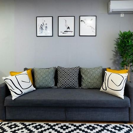 Central Fenix Apartment - Free Private Parking-Fast Wi-Fi نوفي ساد المظهر الخارجي الصورة