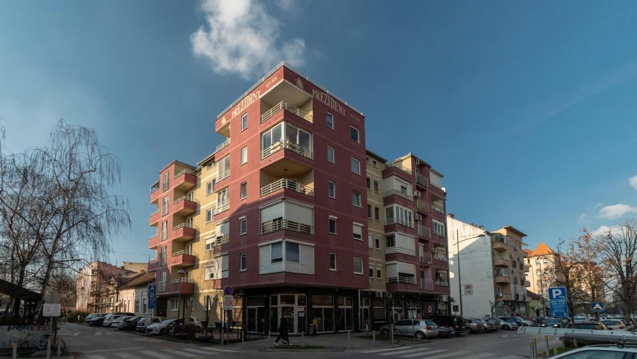 Central Fenix Apartment - Free Private Parking-Fast Wi-Fi نوفي ساد المظهر الخارجي الصورة
